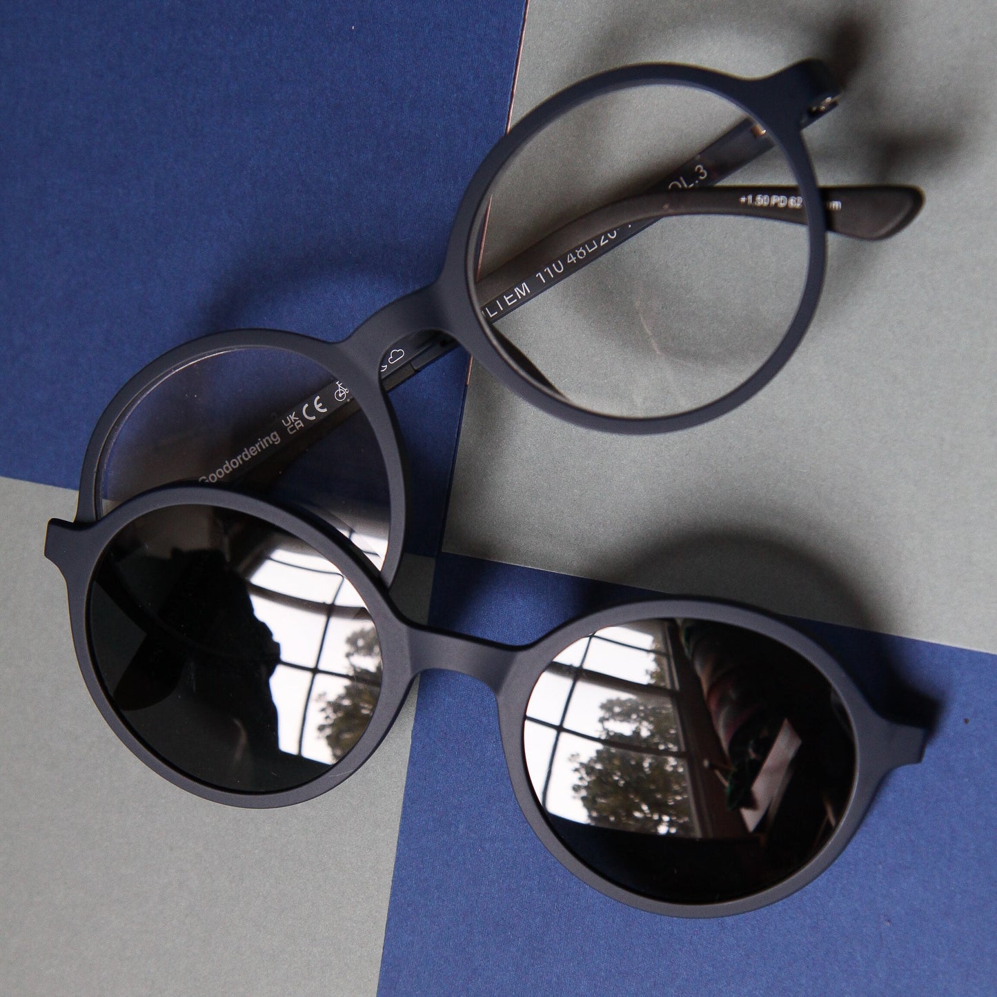 '+1.5 readers magnetic glasses black